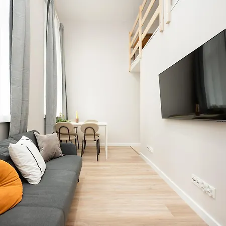 Struga By Host * ウッチ